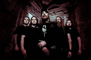 AT THE GATES: &quot;The Mirror Black&quot; feat. ROB MILLER (νέο video clip)