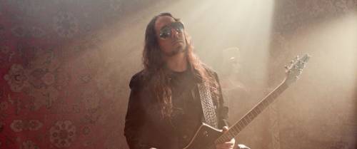 DARON MALAKIAN AND SCARS ON BROADWAY: “Lives” (νέο video clip)