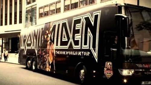IRON MAIDEN: Δείτε σε video πλάνα του tour bus και διαβάστε δηλώσεις του Αρχηγού