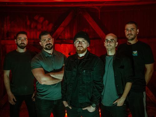 ABOVE US THE WAVES: Η κυκλοφορία του “Counting Seasons” EP, τα videoclip και η περιοδεία